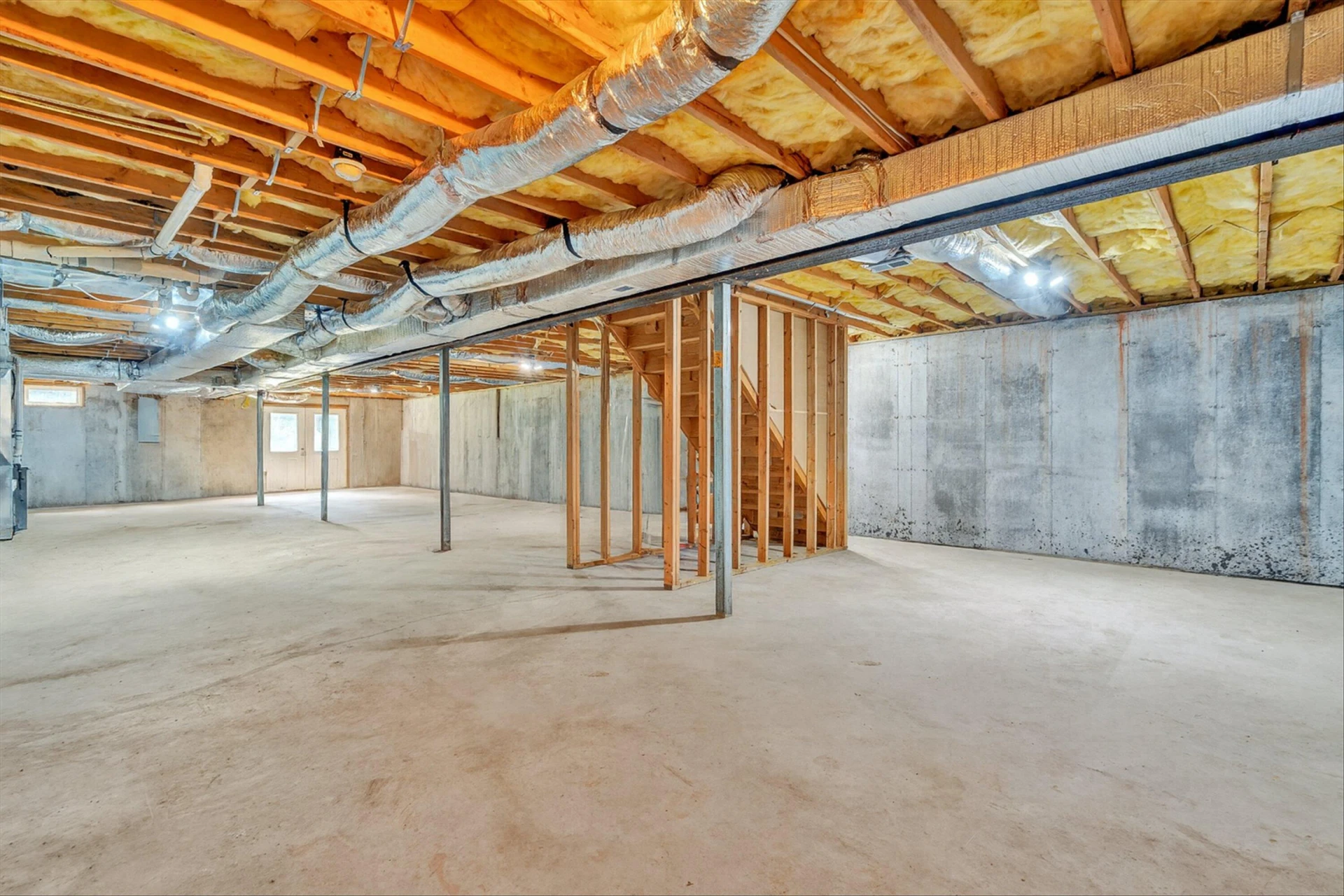 1082 Anna LN - Photo 27