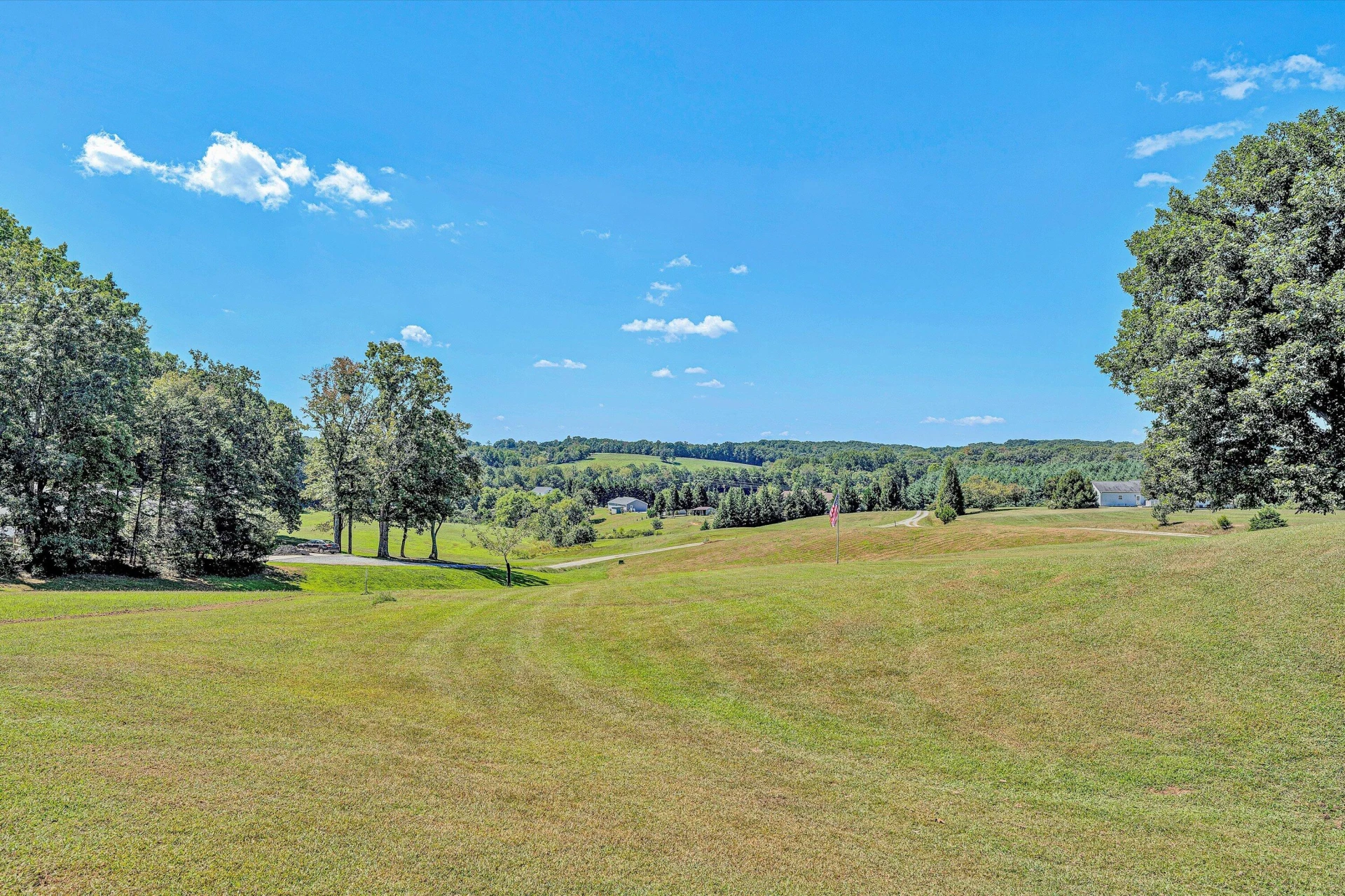 1082 Anna LN - Photo 35