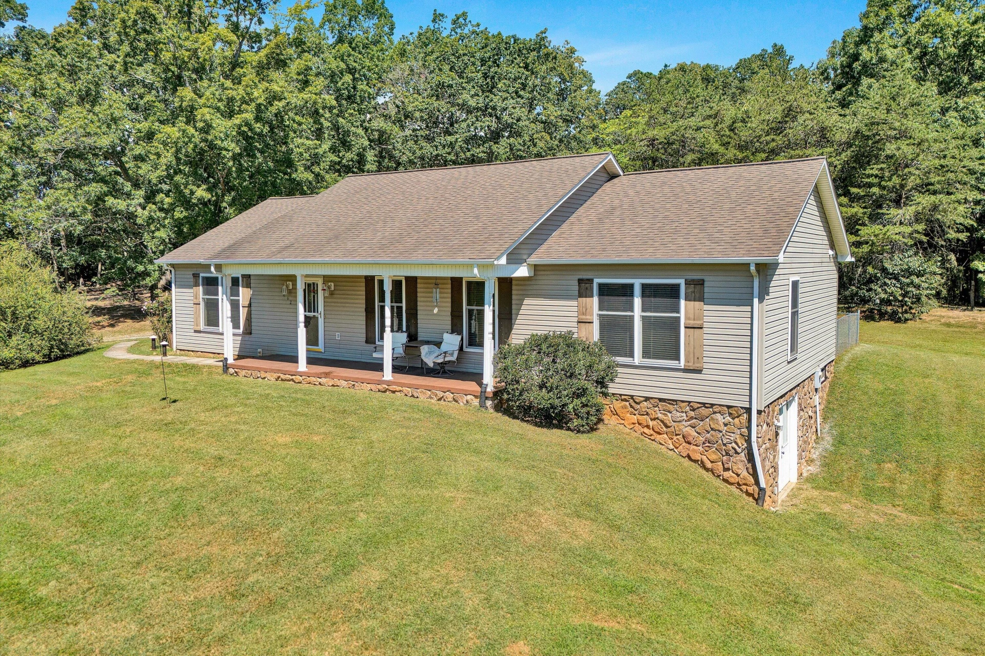 1082 Anna LN - Photo 39