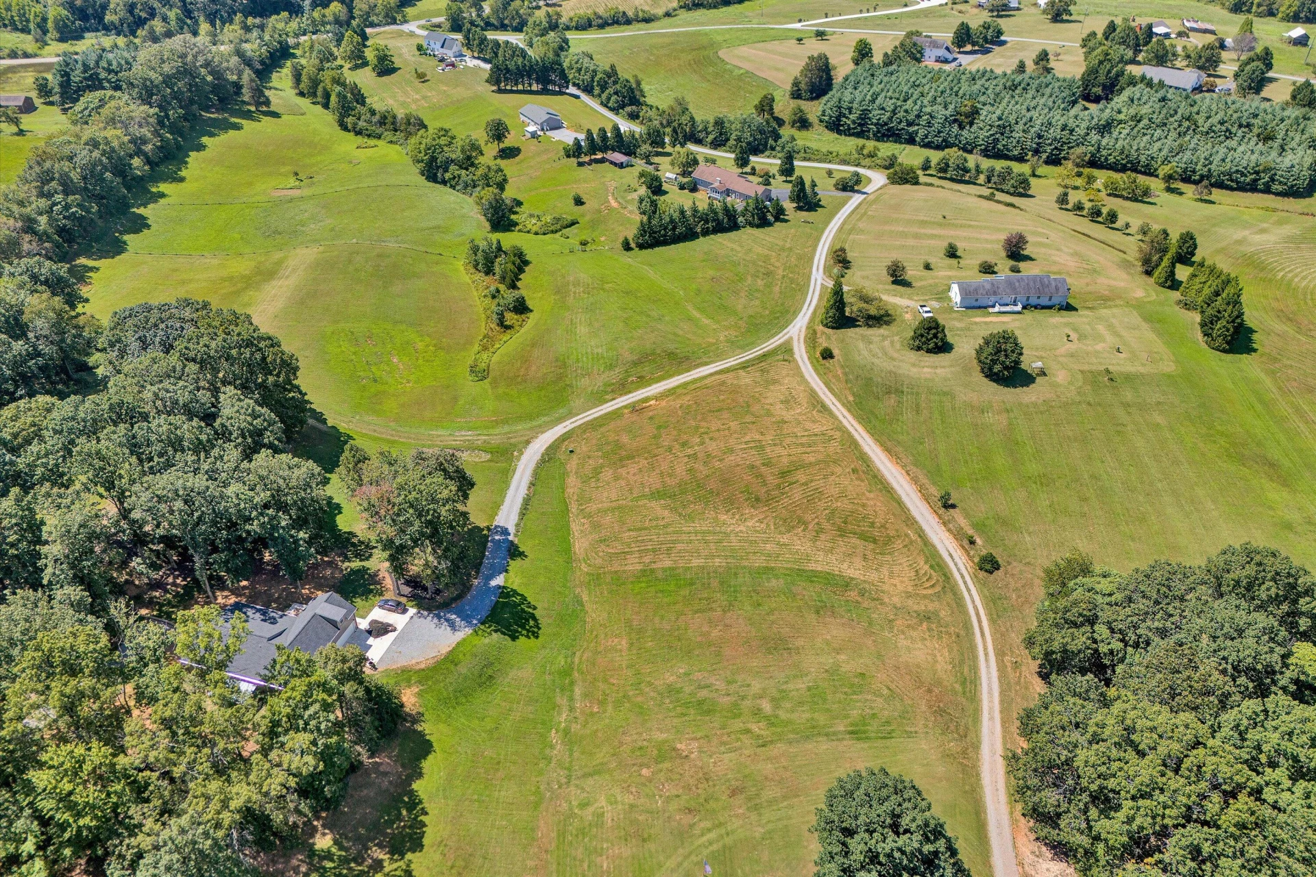1082 Anna LN - Photo 43