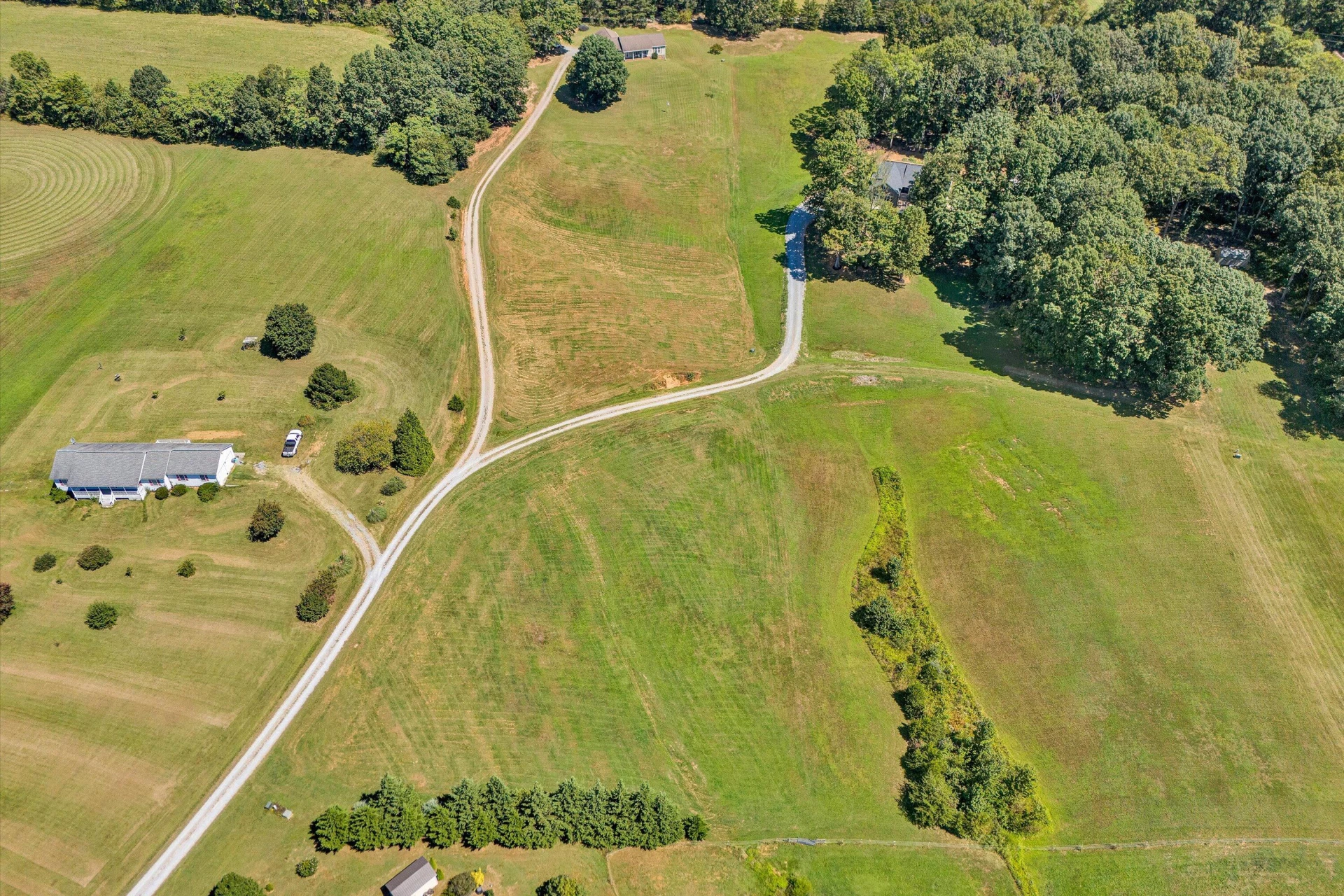 1082 Anna LN - Photo 44