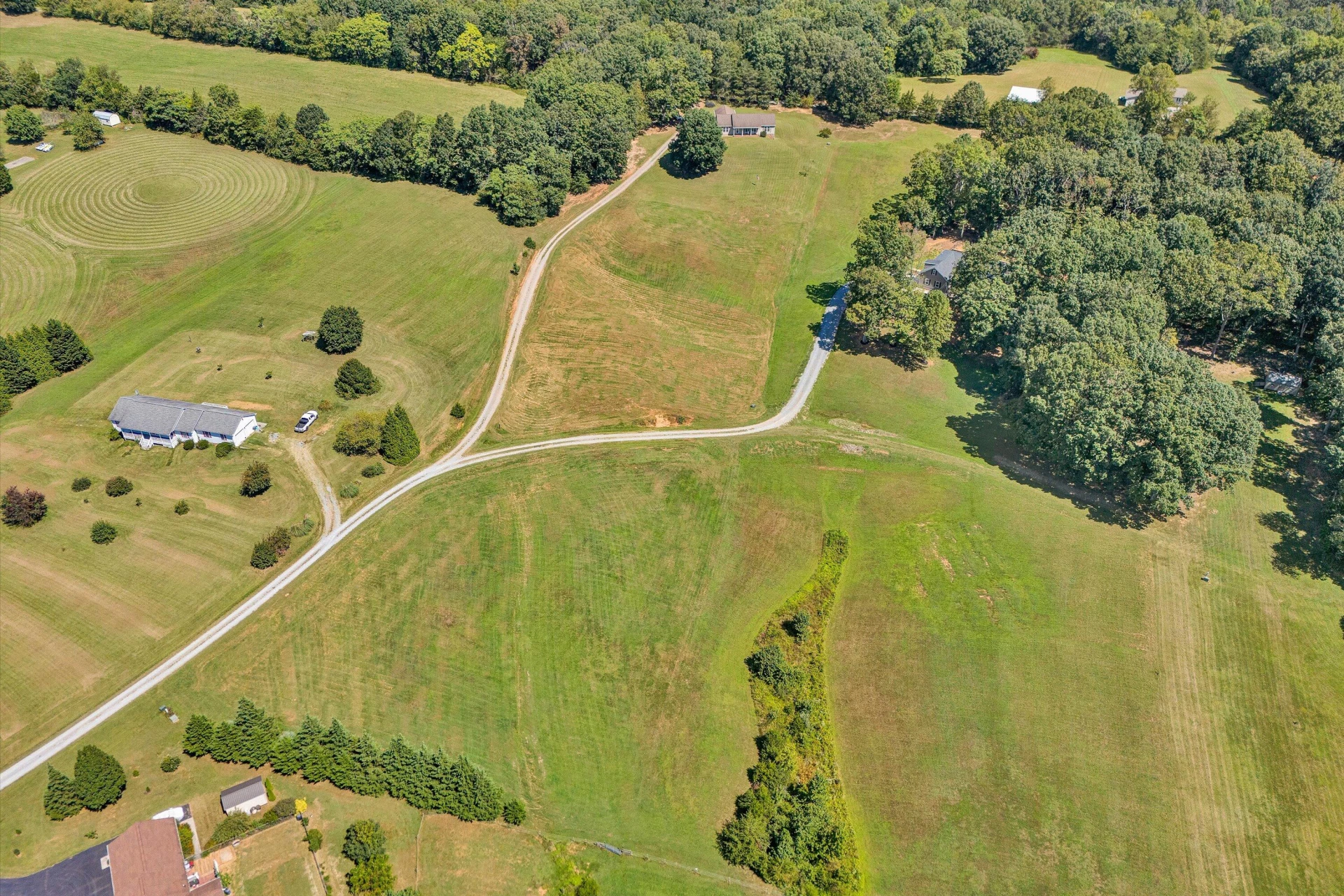 1082 Anna LN - Photo 45