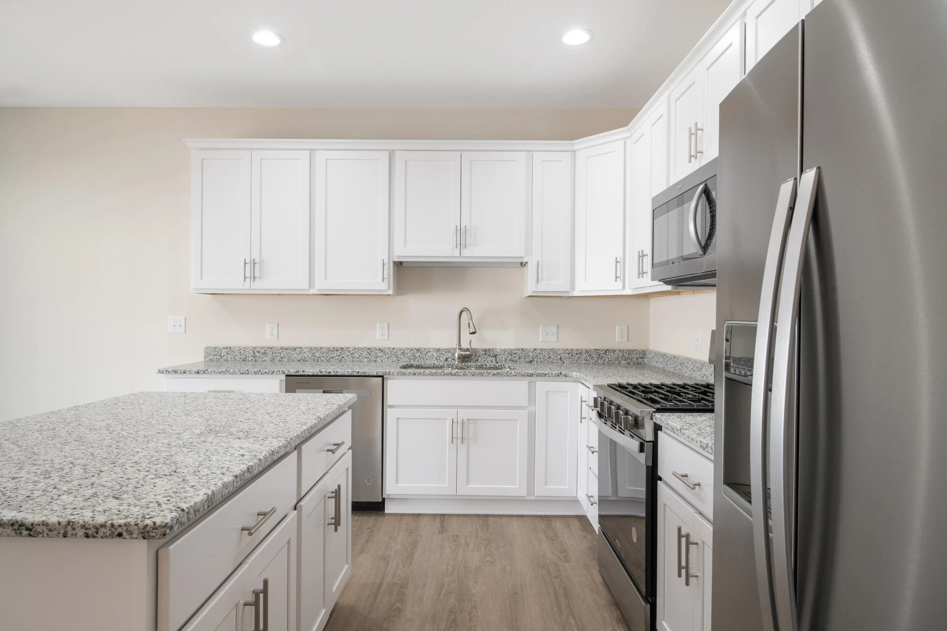 6137 Warren Newcomb DR - Photo 13