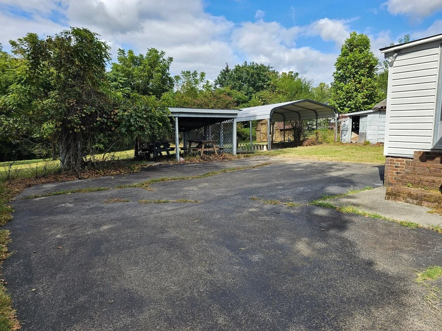 1810 Scuffling Hill RD - Photo 22