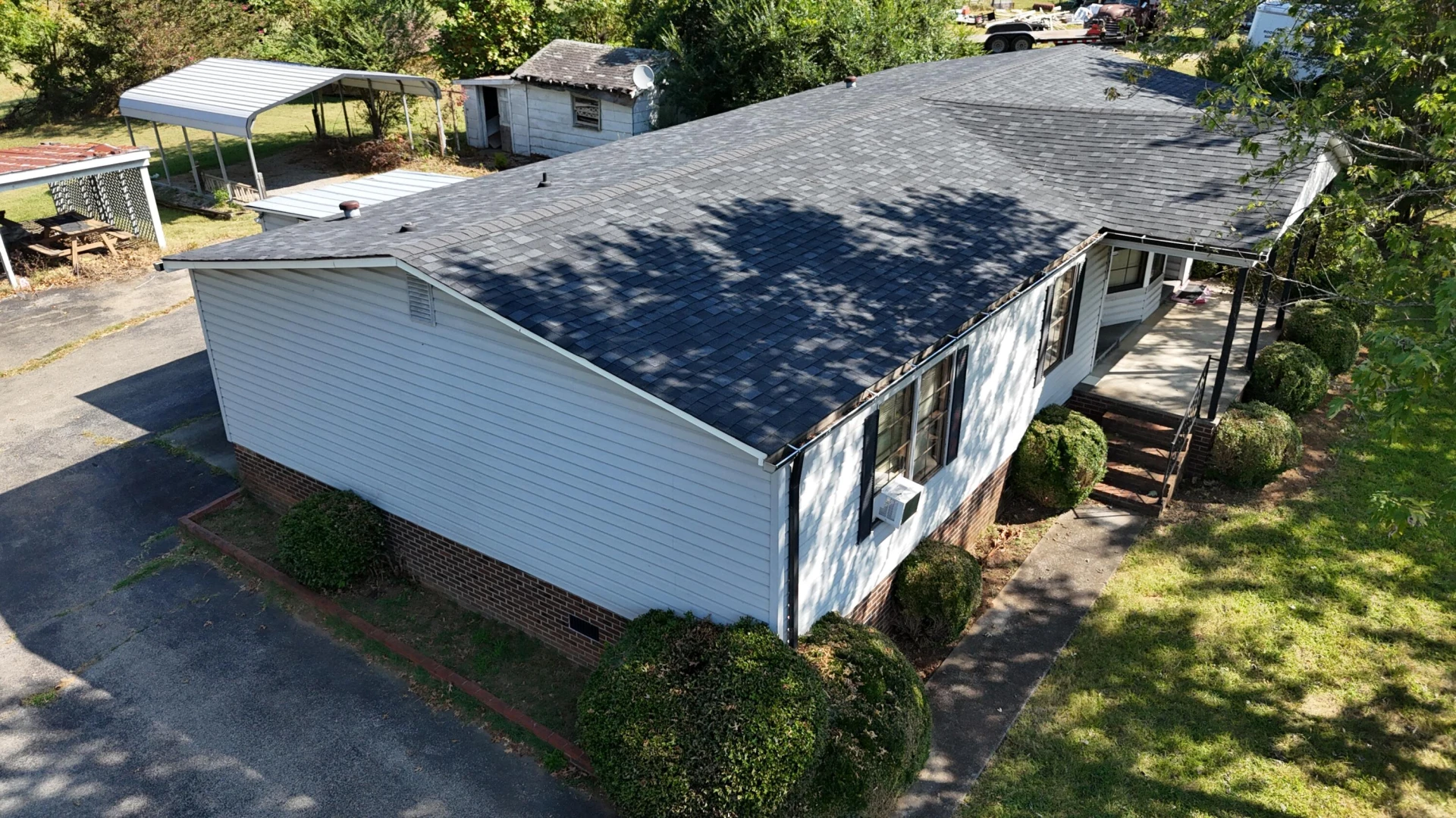 1810 Scuffling Hill RD - Photo 4