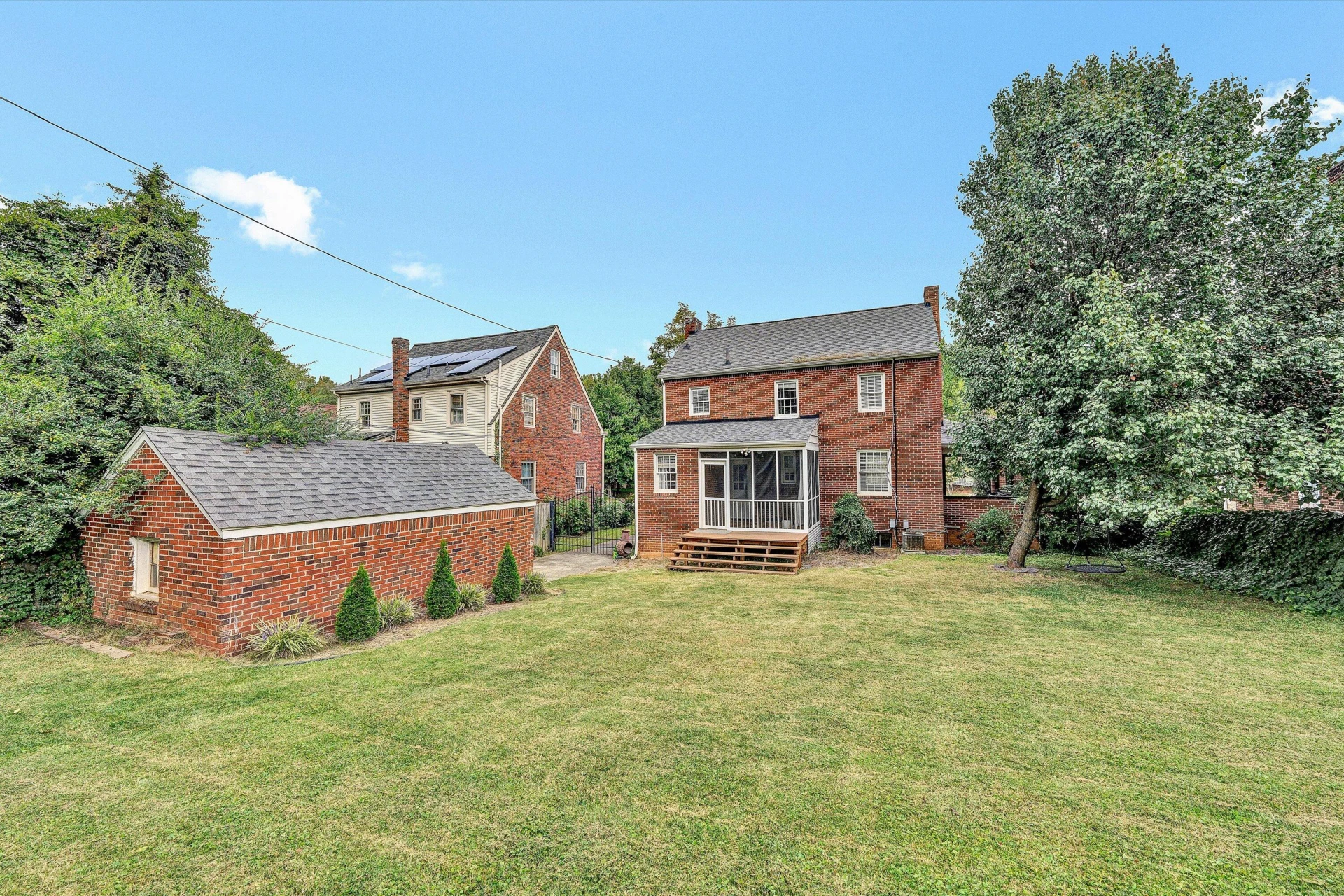 1656 Brandon AVE SW - Photo 39
