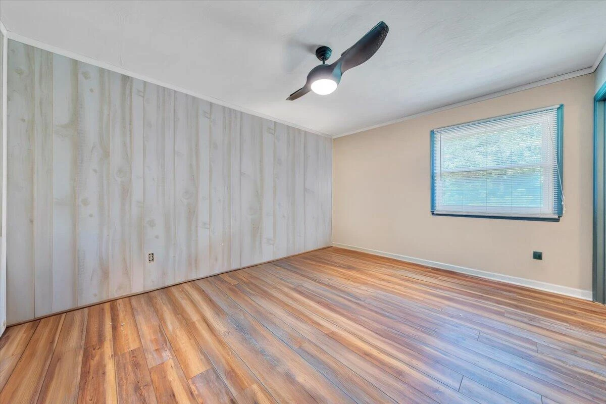 8199 Ashton LN - Photo 10