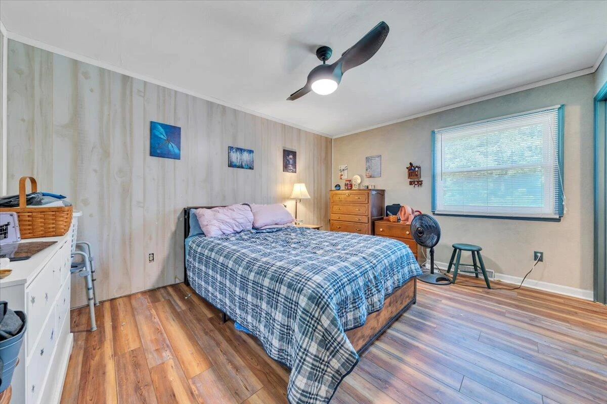 8199 Ashton LN - Photo 11