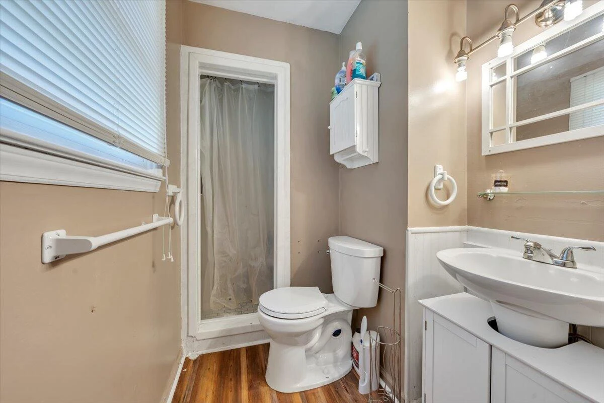 8199 Ashton LN - Photo 13