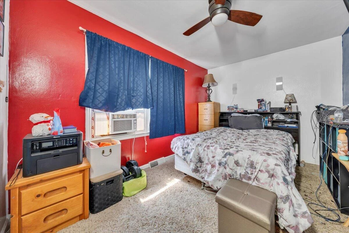 8199 Ashton LN - Photo 14