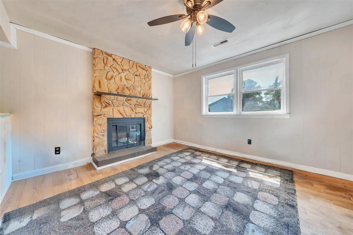 8199 Ashton LN - Photo 20