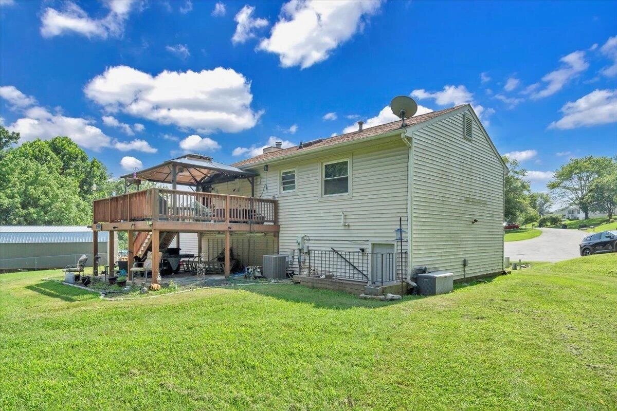8199 Ashton LN - Photo 30