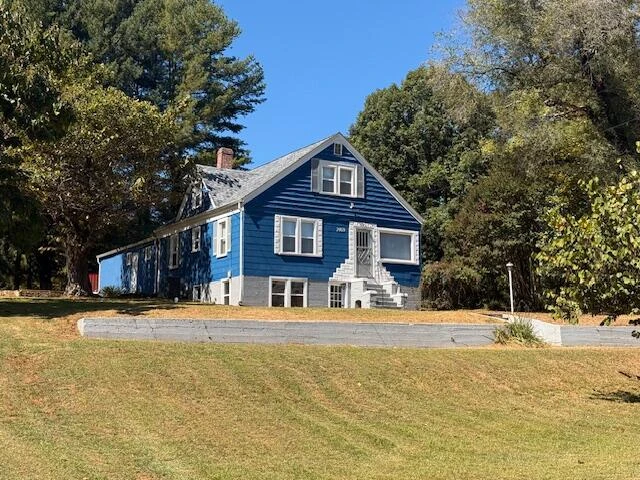 2469 Oak Level RD