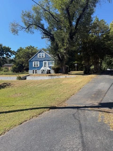2469 Oak Level RD - Photo 3