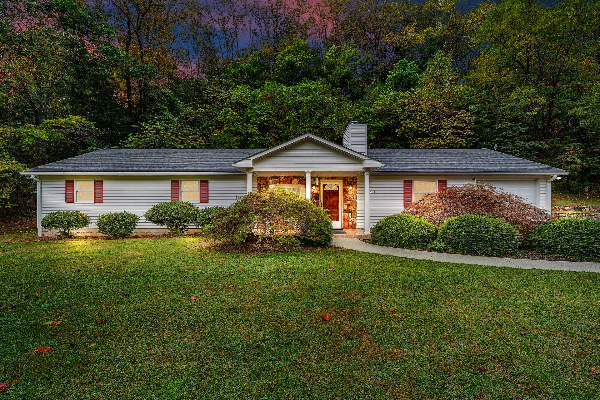 4144 Daugherty RD