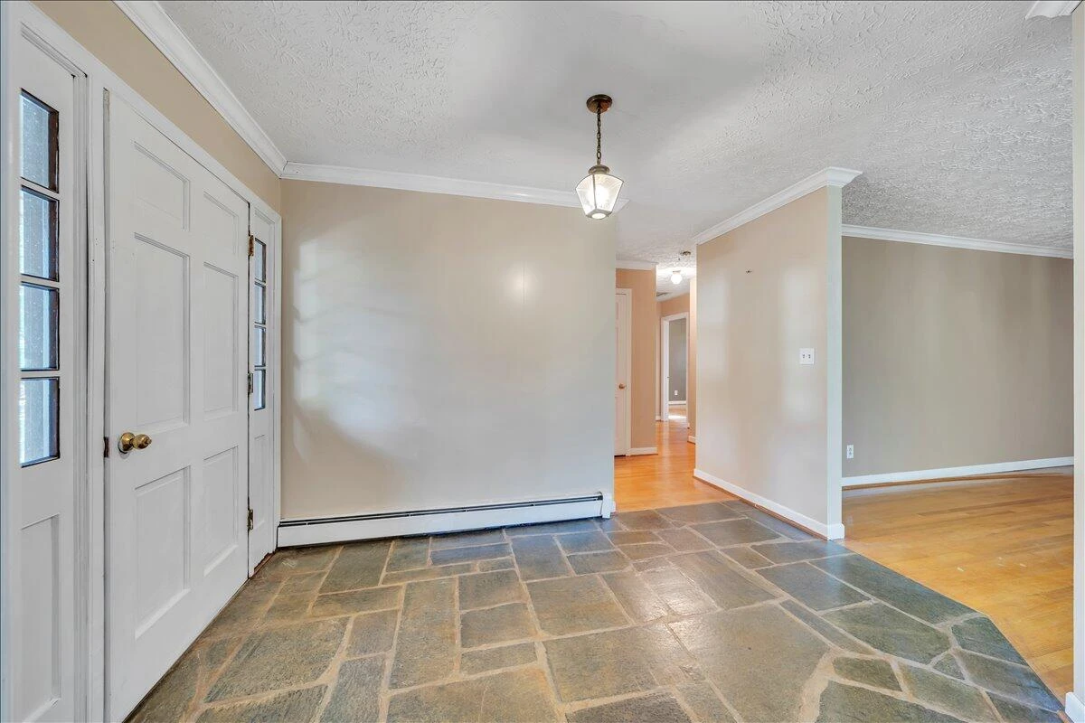 3727 Kentland DR - Photo 26