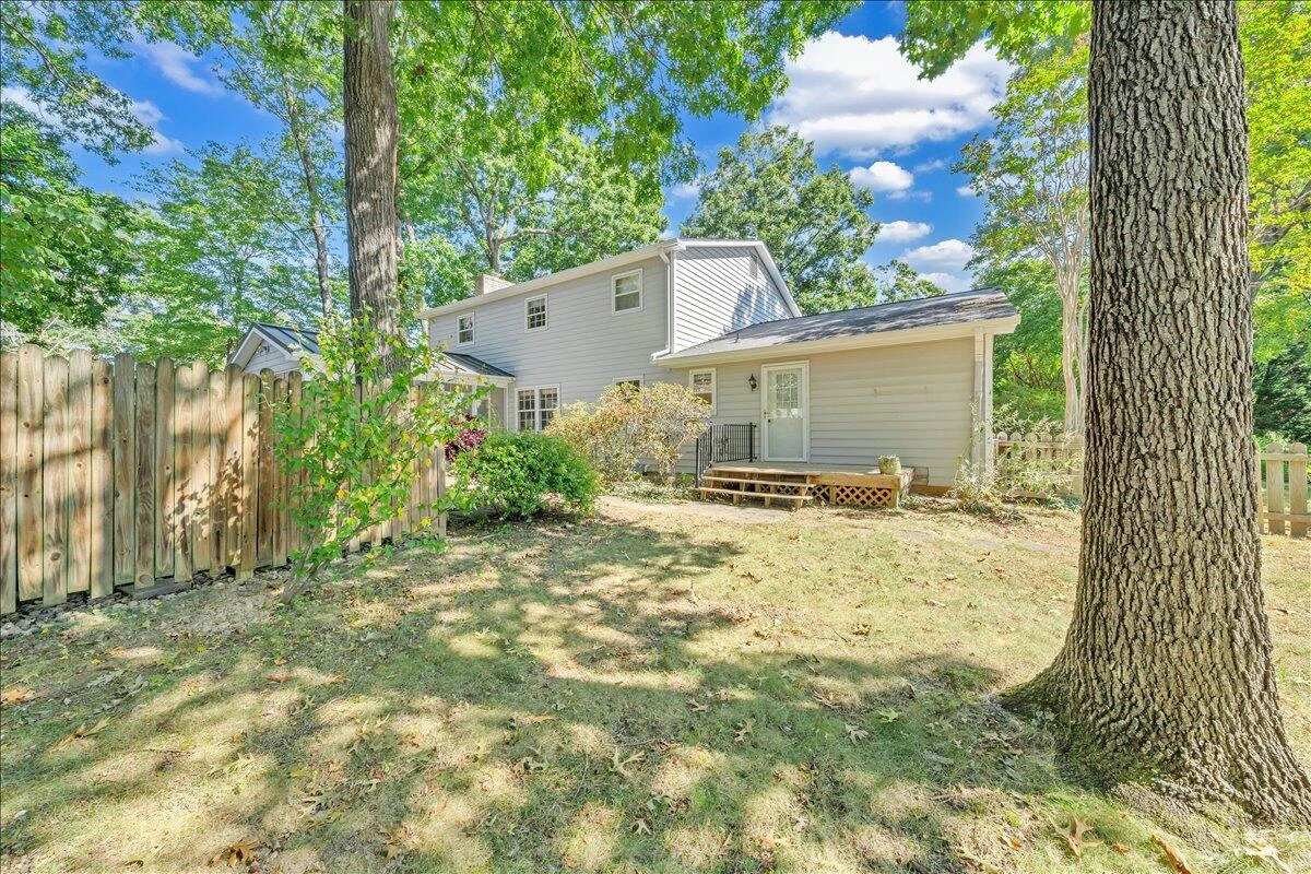 207 Queen Regent CT - Photo 53