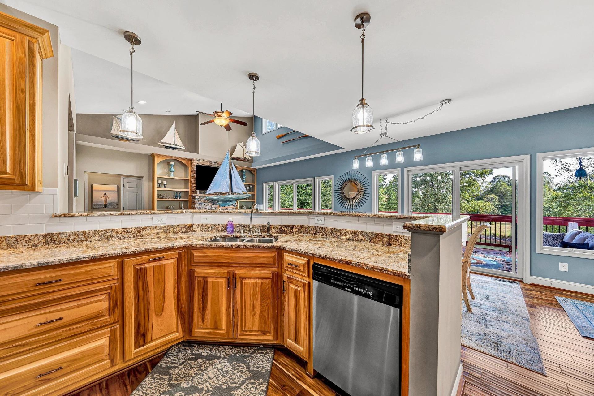 1040 Jefferson Dock RD - Photo 18