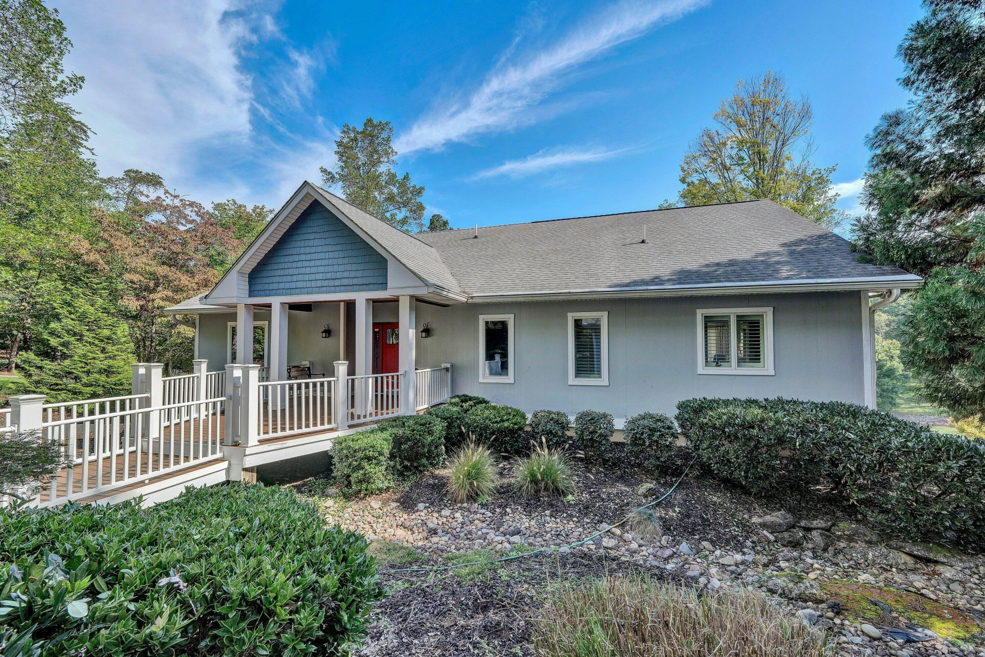 1040 Jefferson Dock RD - Photo 5