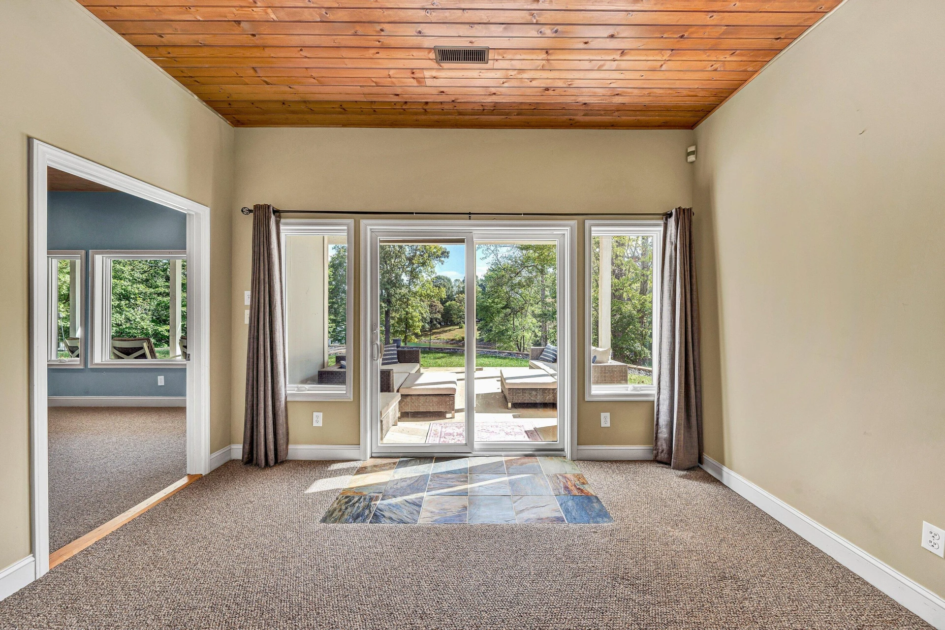 1040 Jefferson Dock RD - Photo 45