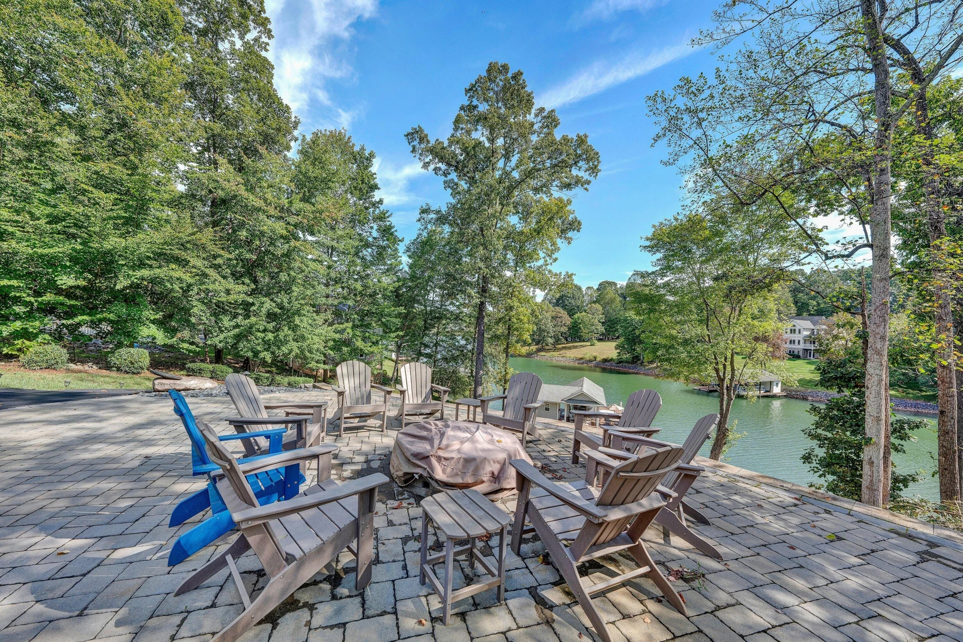 1040 Jefferson Dock RD - Photo 52