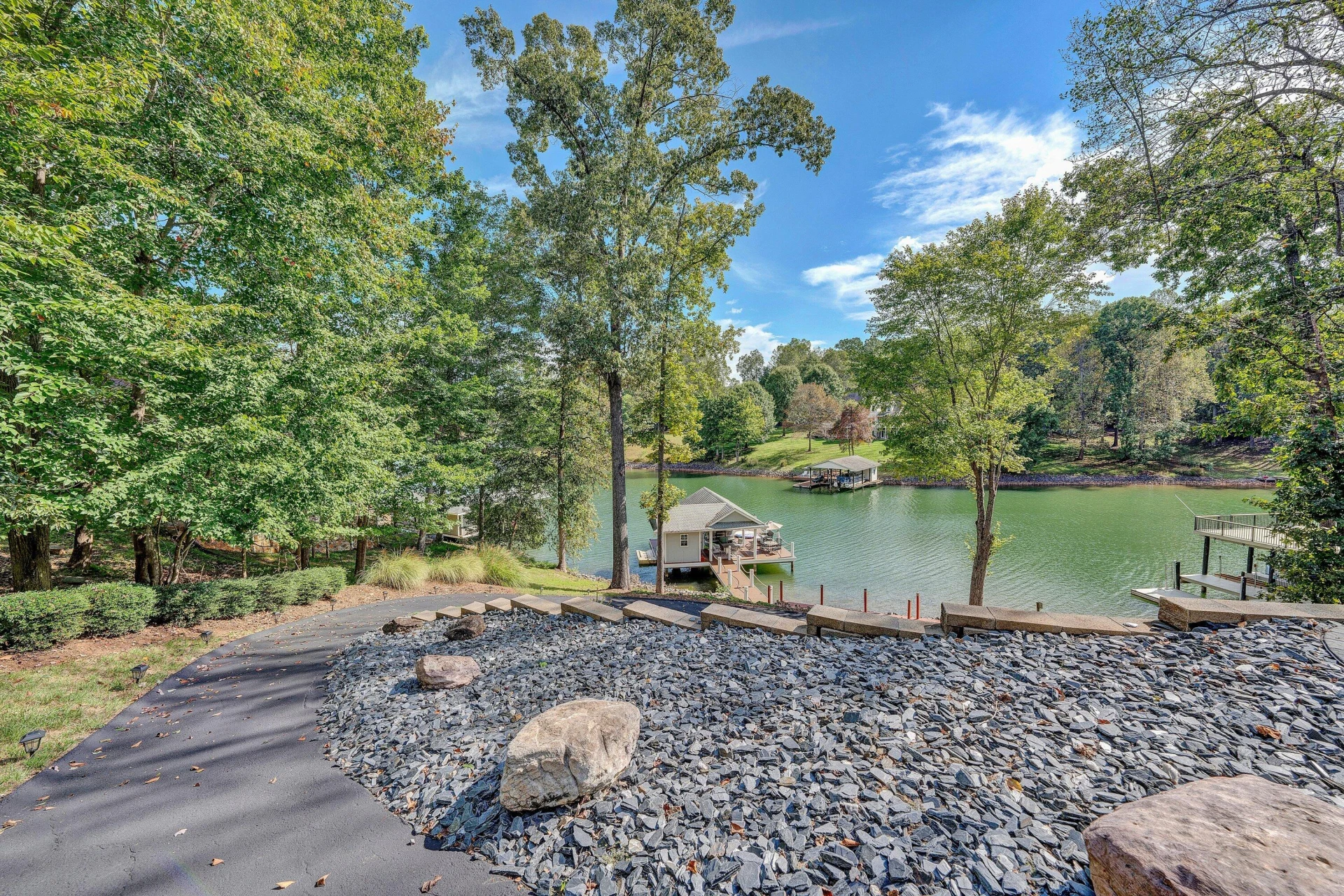 1040 Jefferson Dock RD - Photo 55