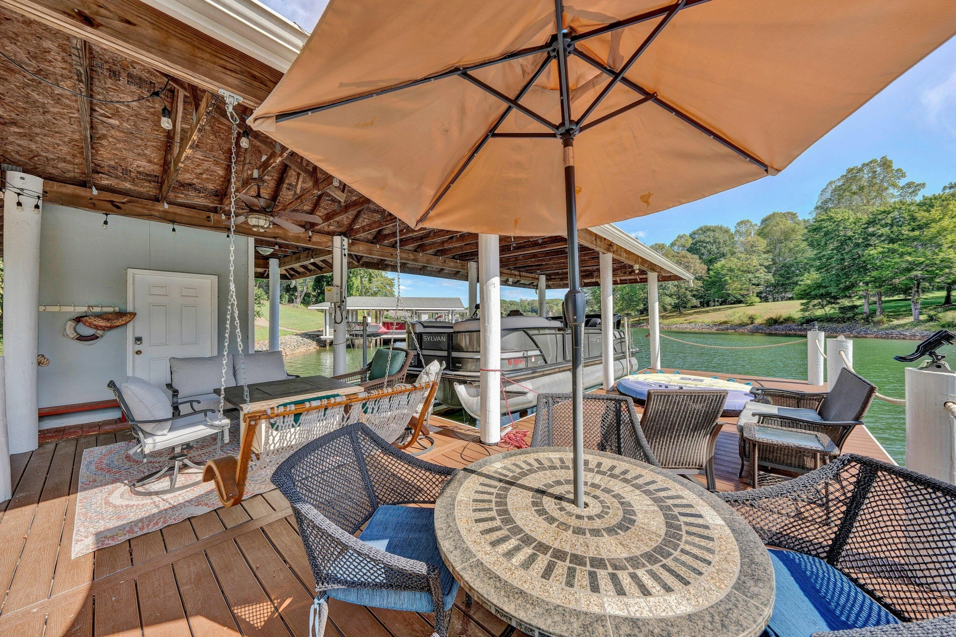 1040 Jefferson Dock RD - Photo 61