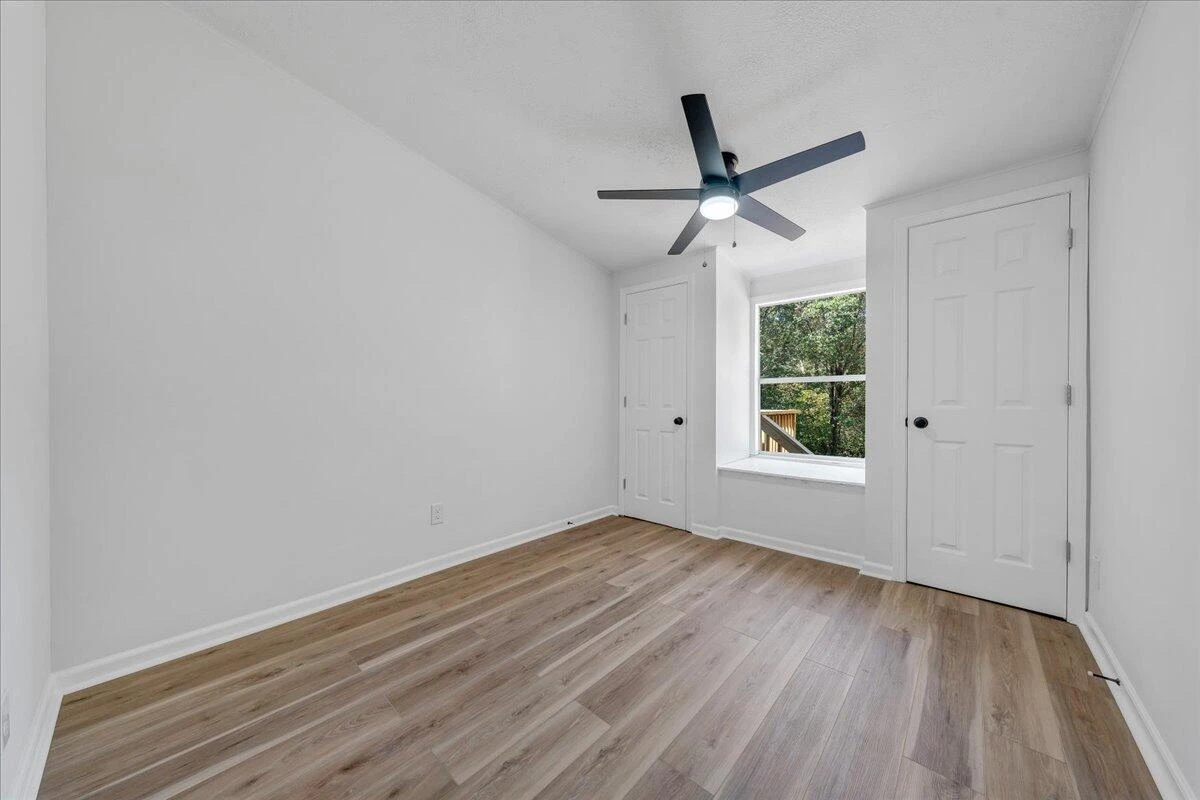 341 Leland LN - Photo 20