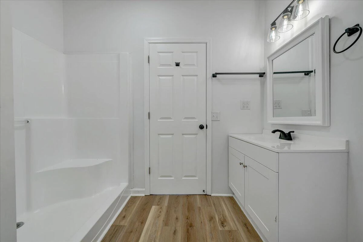 341 Leland LN - Photo 27