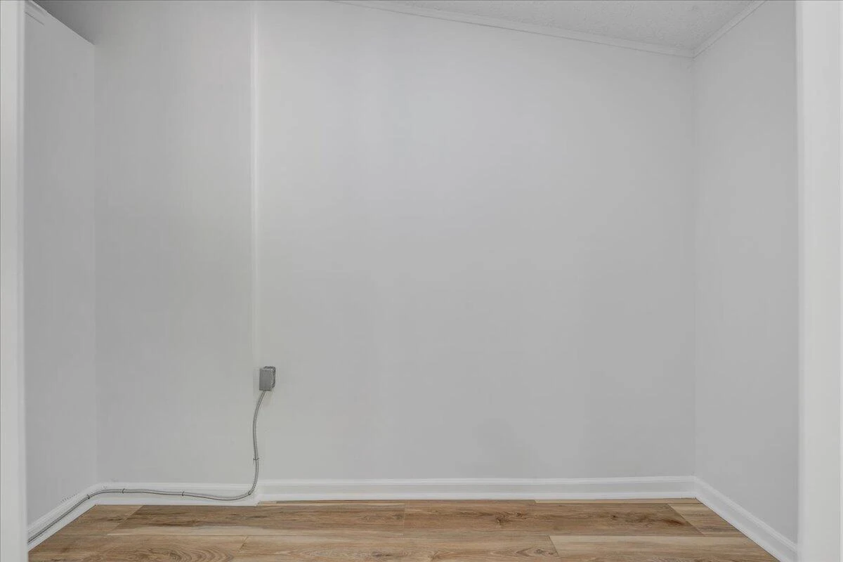 341 Leland LN - Photo 30
