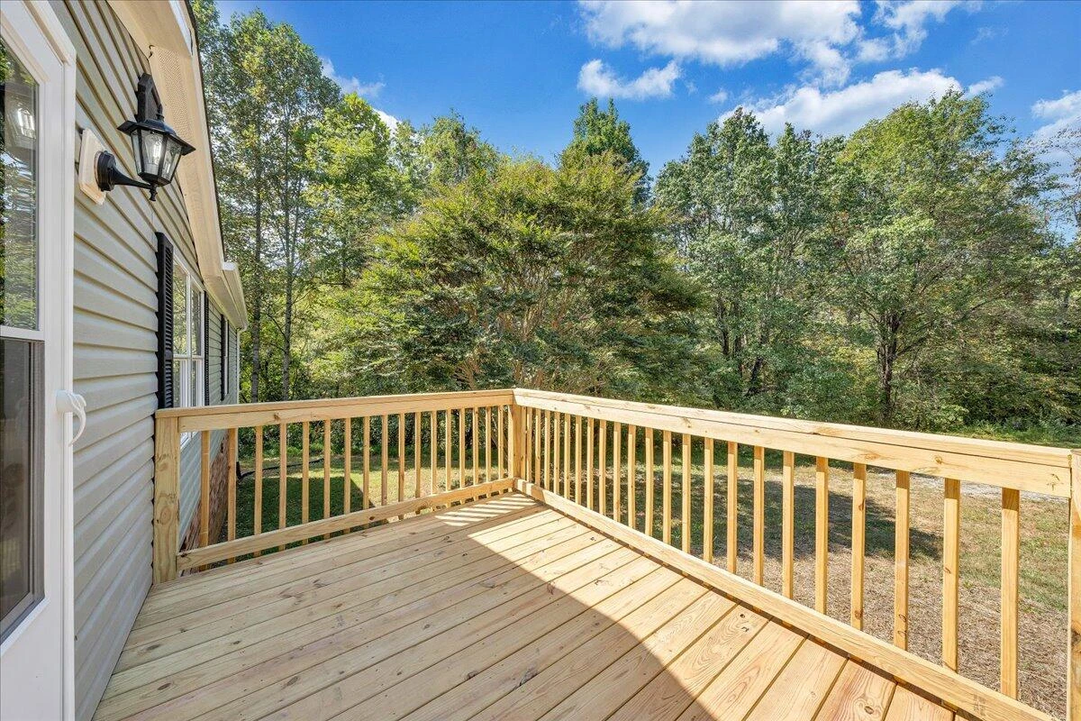 341 Leland LN - Photo 45