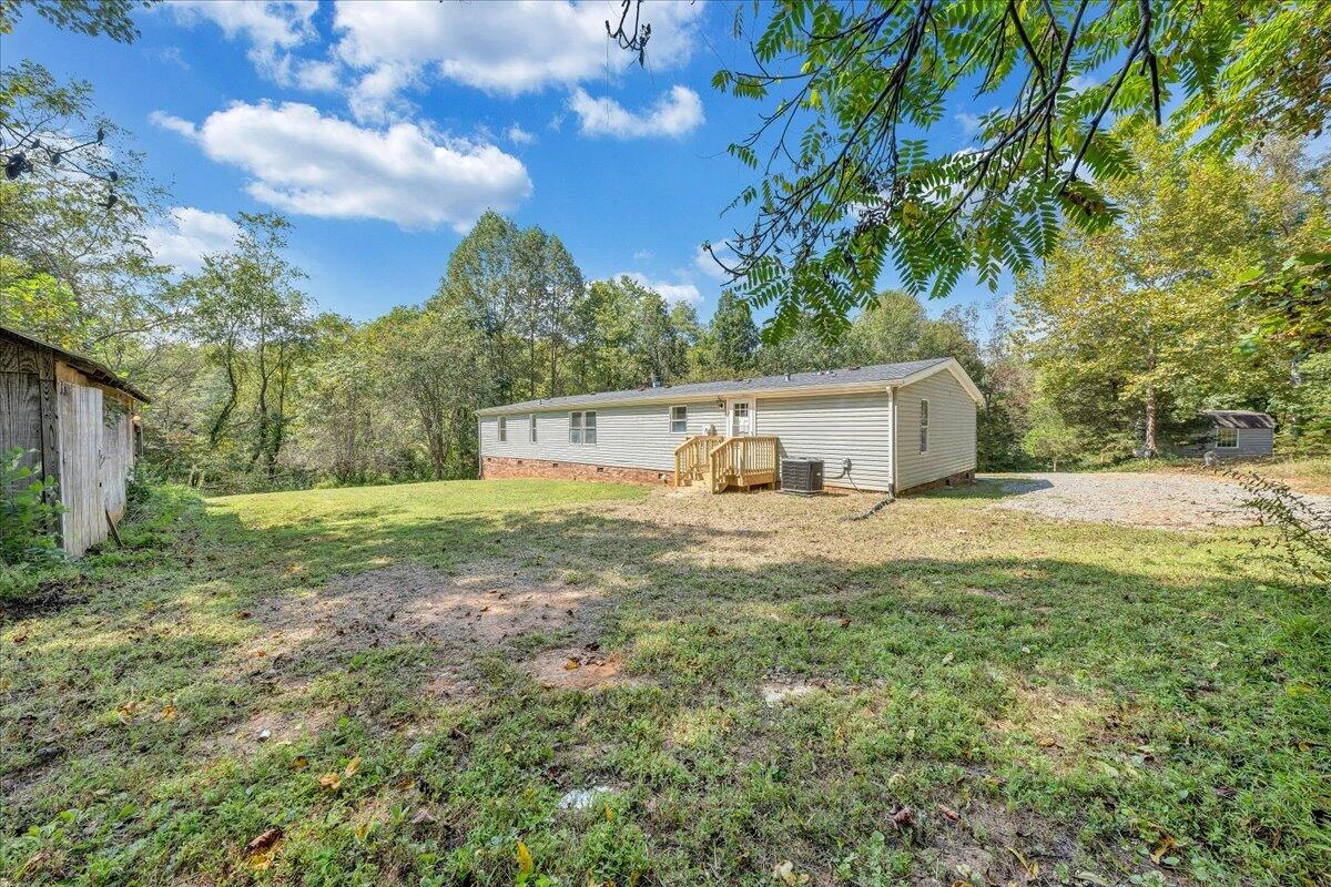 341 Leland LN - Photo 47