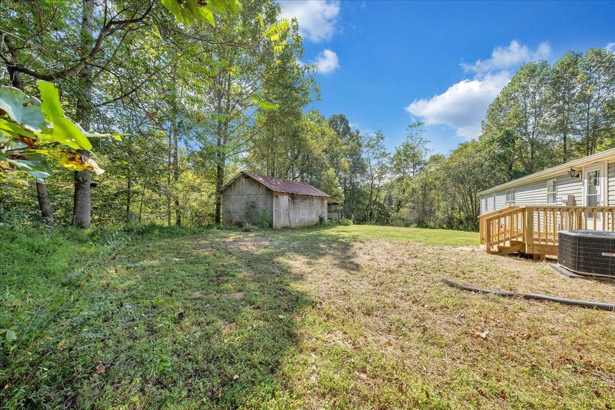 341 Leland LN - Photo 49