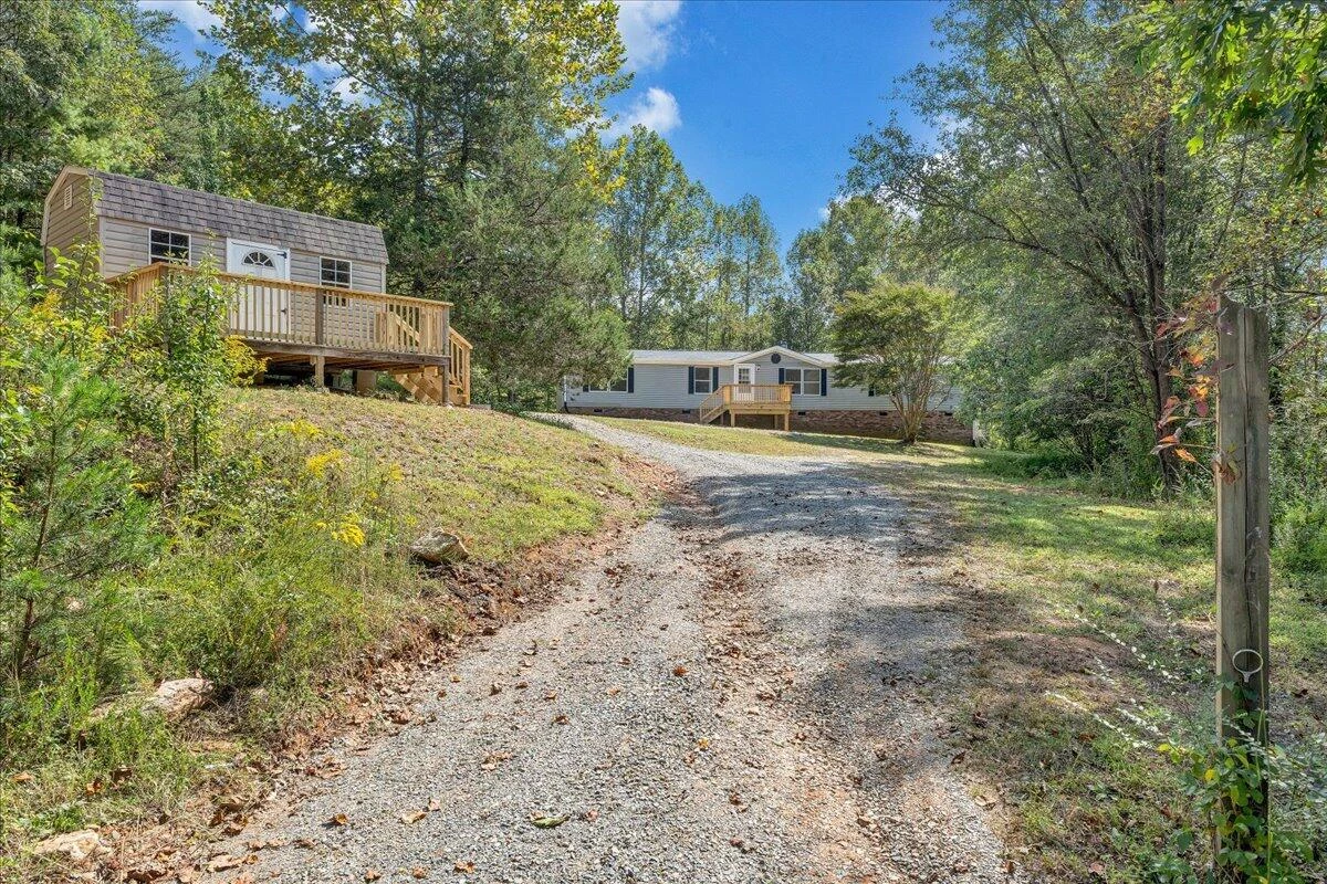 341 Leland LN - Photo 59