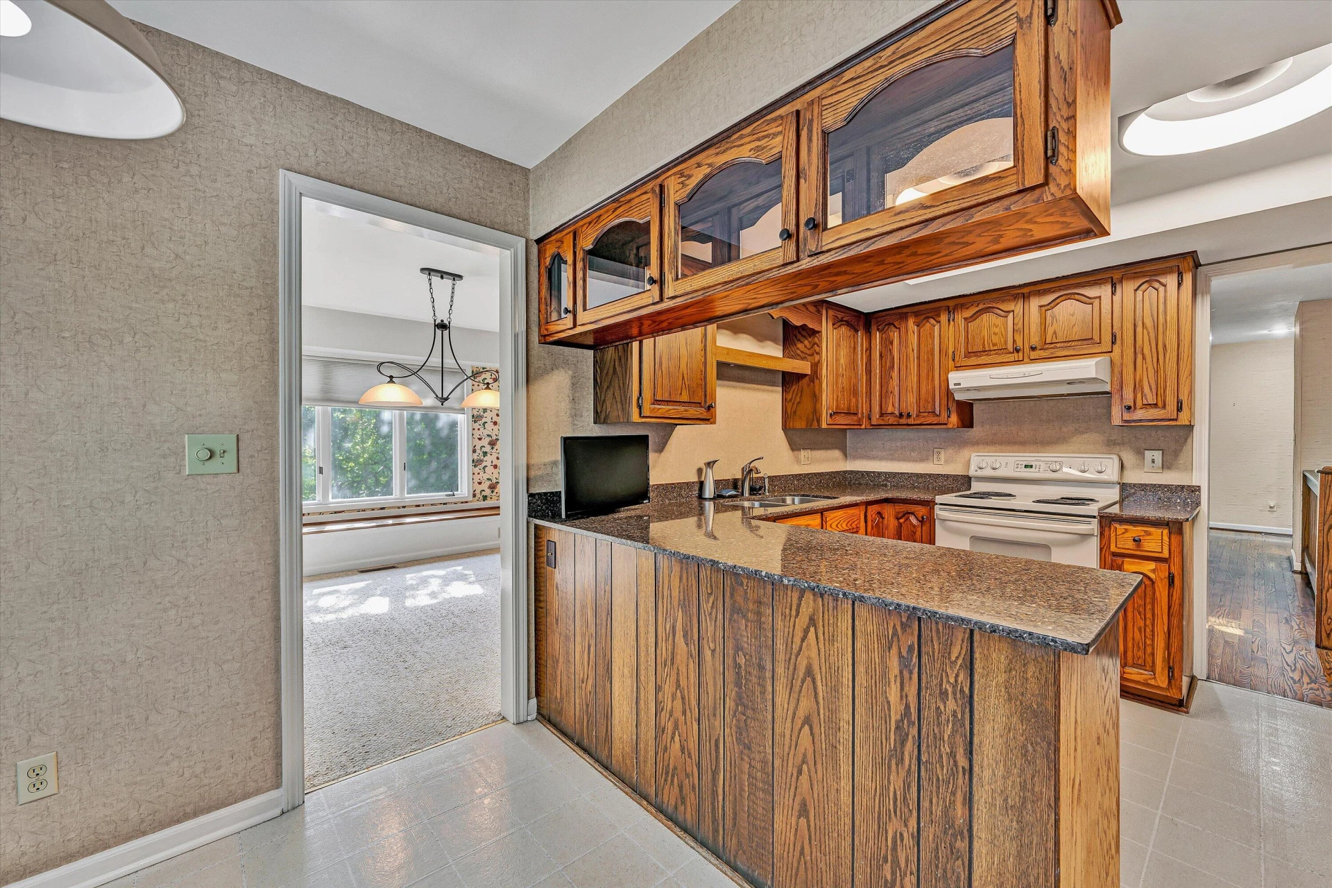 3318 One Oak RD - Photo 20