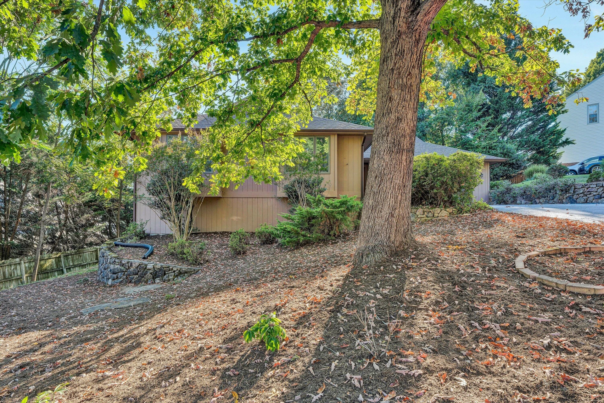3318 One Oak RD - Photo 5