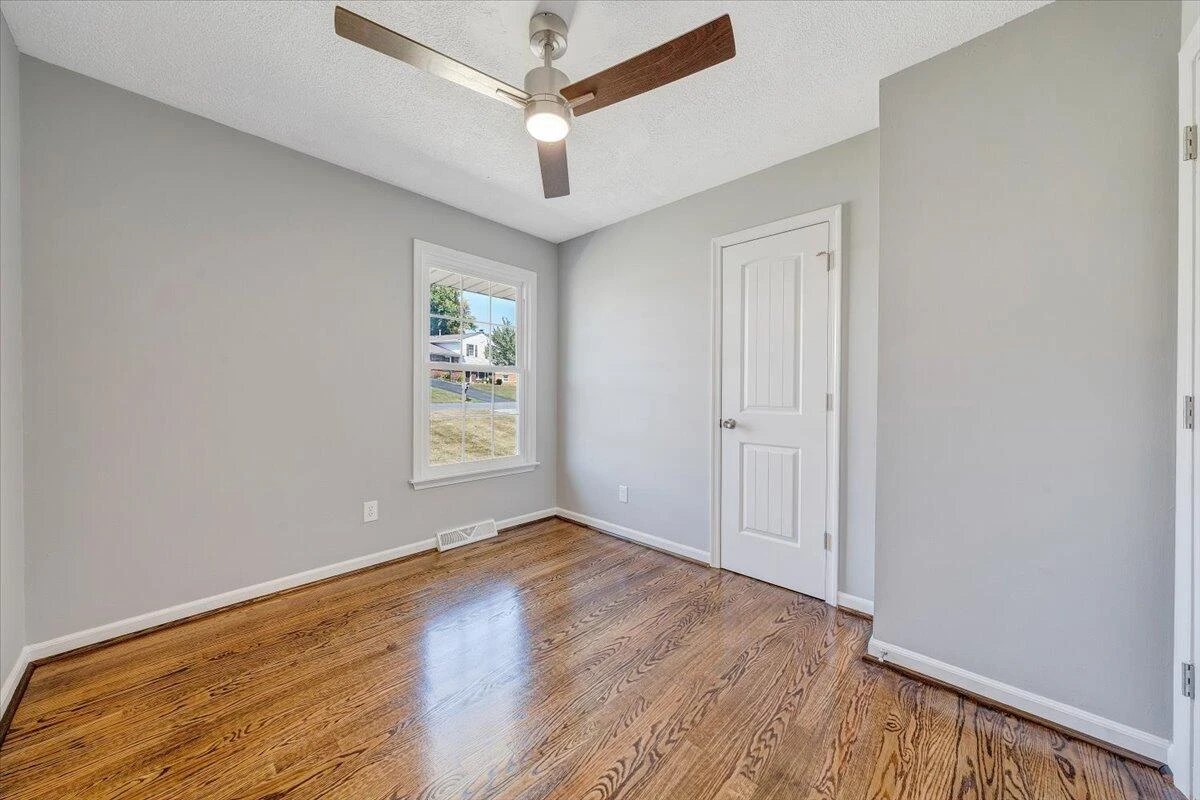 449 Missimer LN - Photo 12