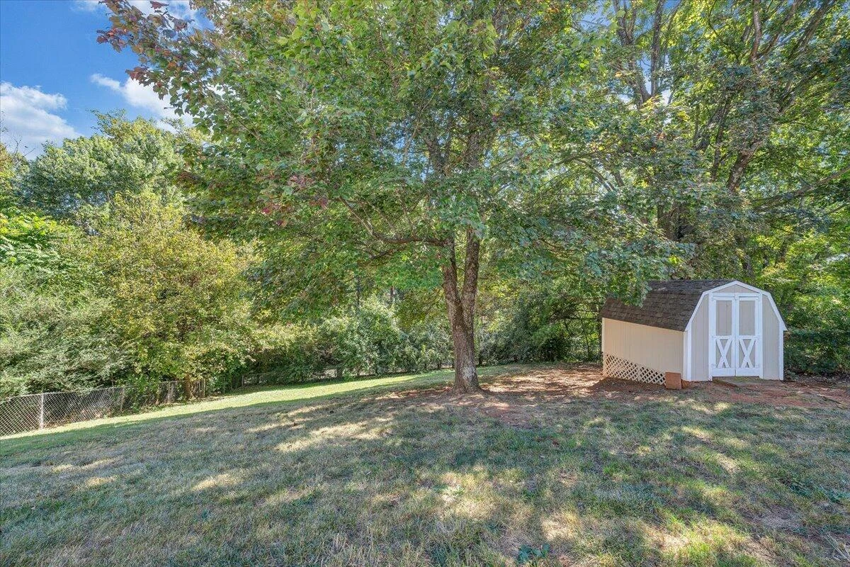 449 Missimer LN - Photo 28