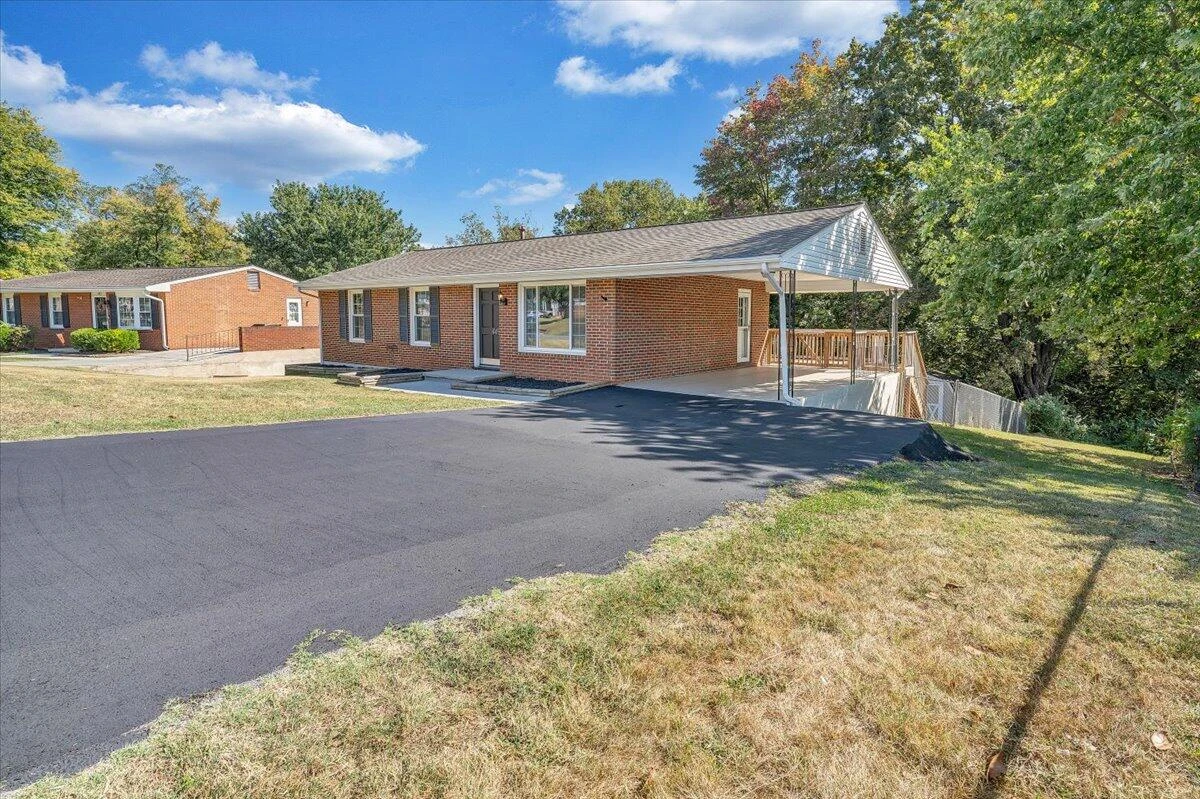 449 Missimer LN - Photo 42