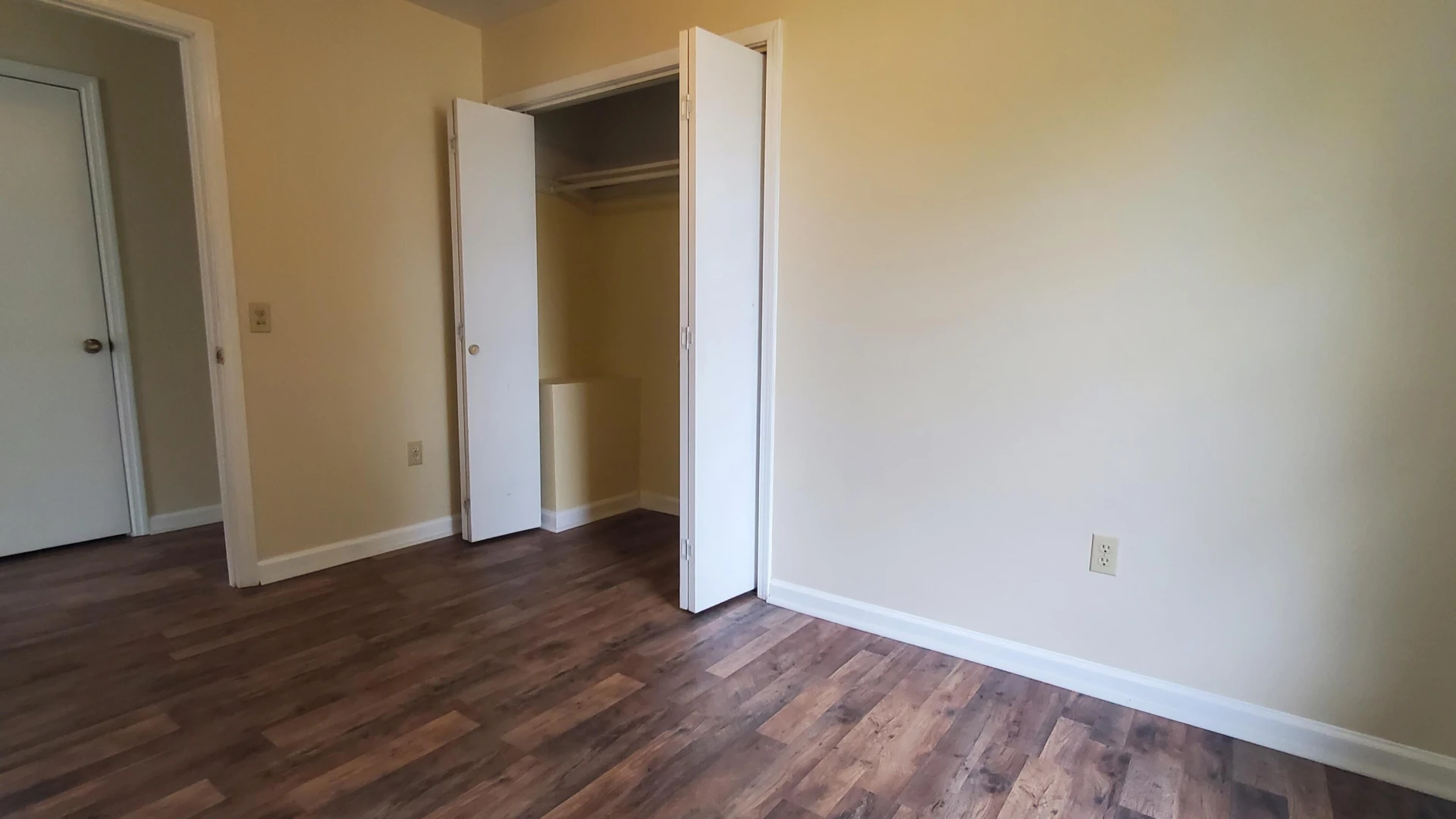 80 Honeywood RD - Photo 11