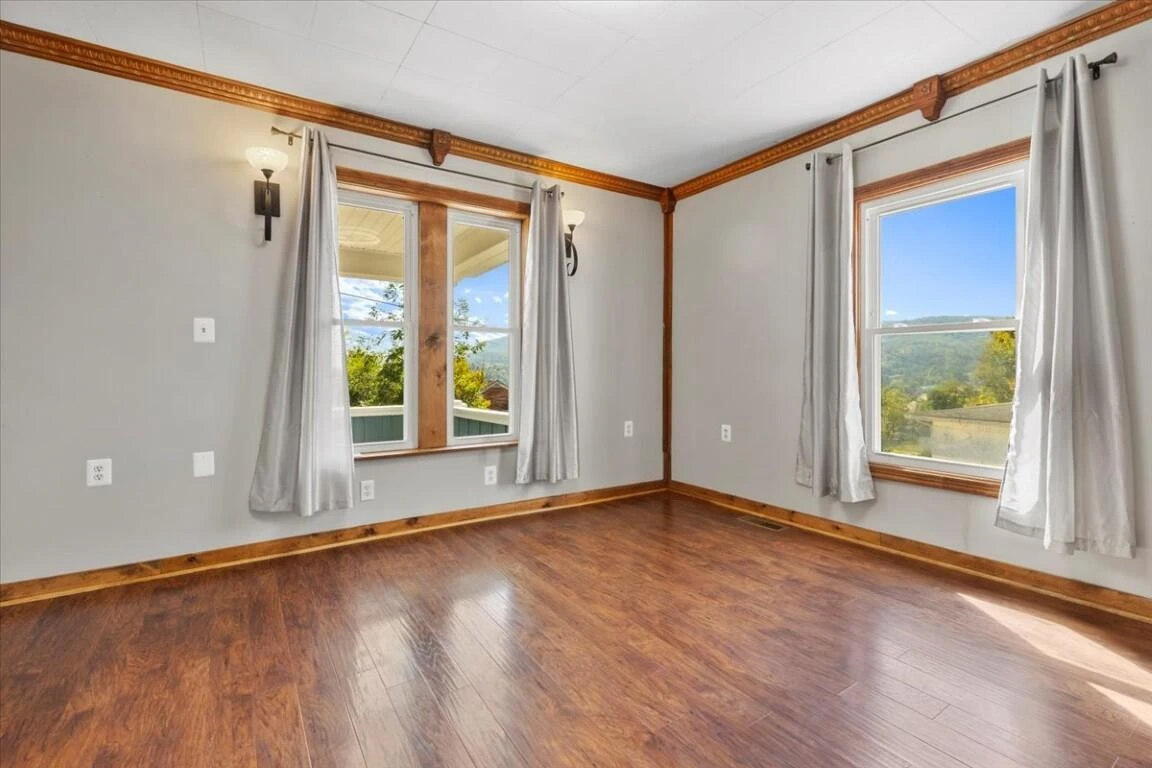 507 Henry AVE - Photo 22