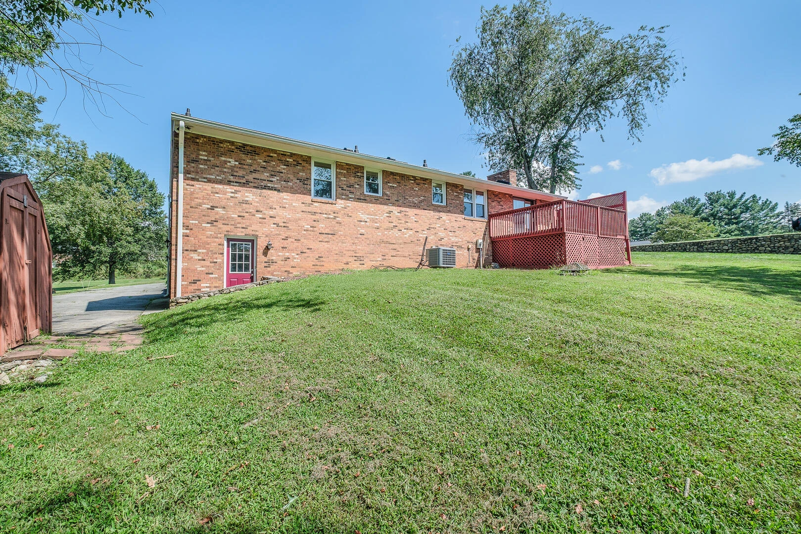 17 Pinehurst DR - Photo 28