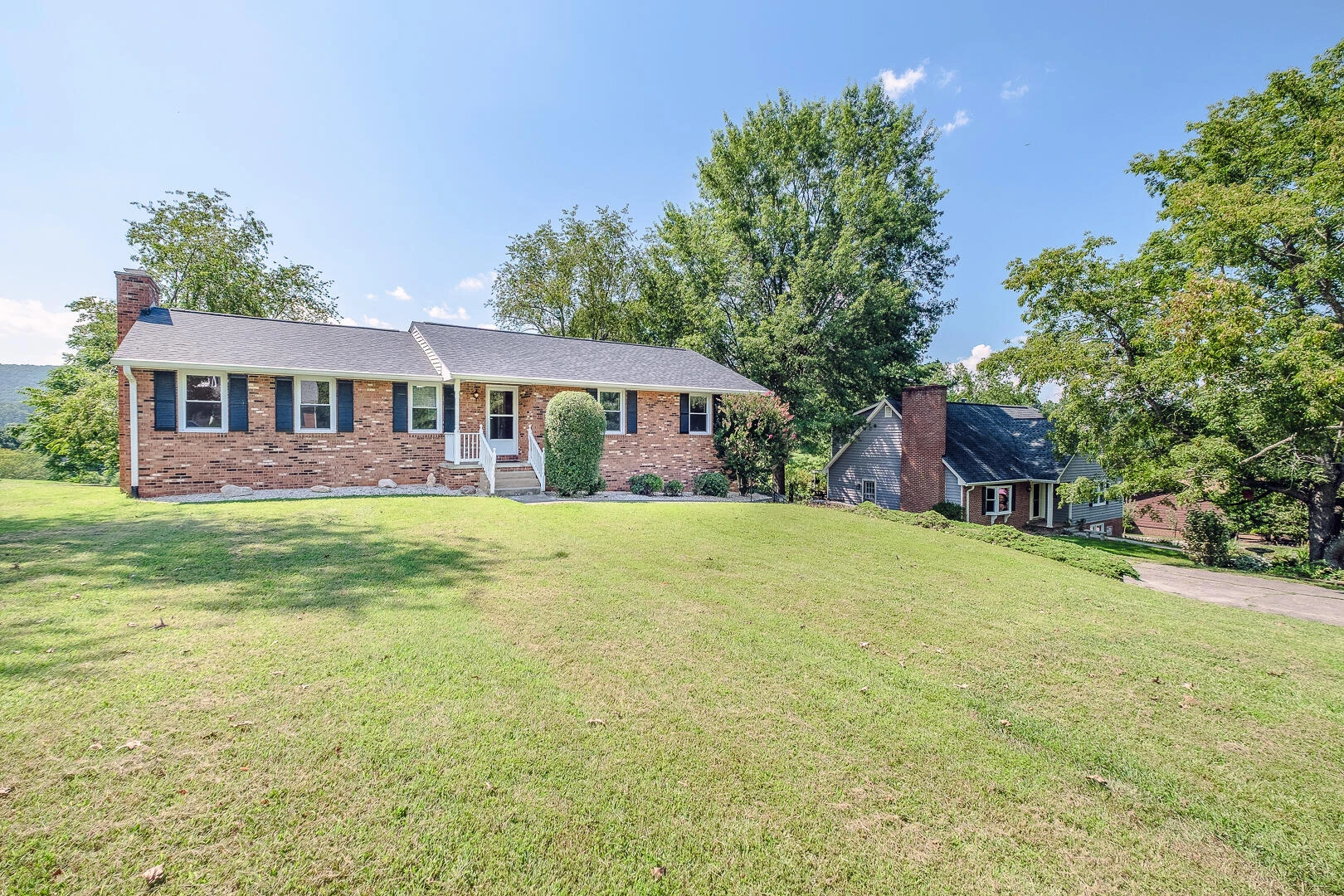 17 Pinehurst DR - Photo 4
