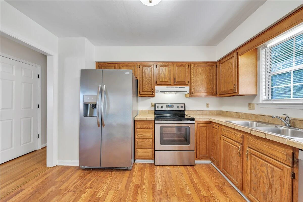 859 Orlando AVE - Photo 8