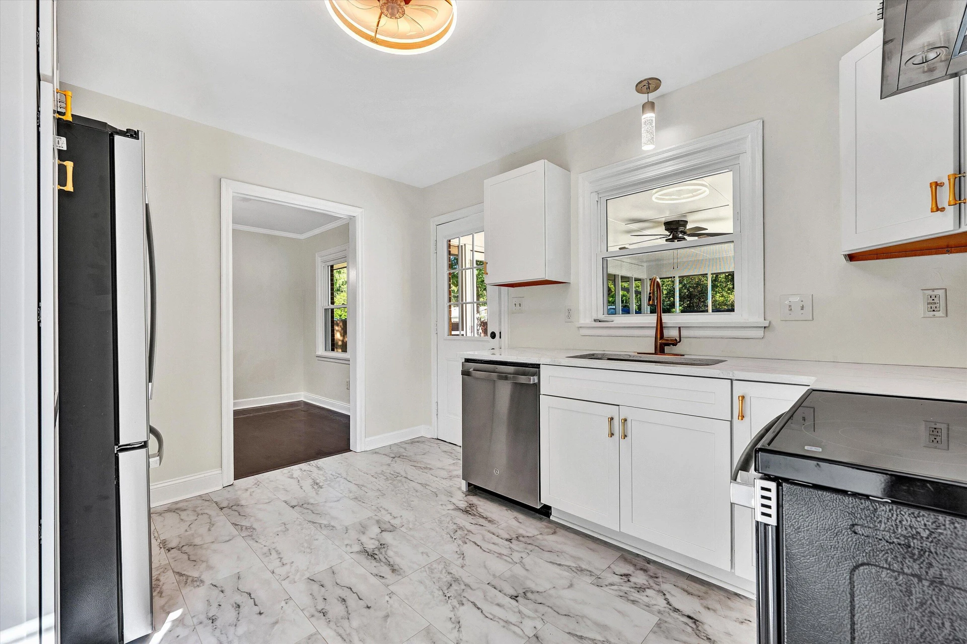 4931 Keithwood DR SW - Photo 16