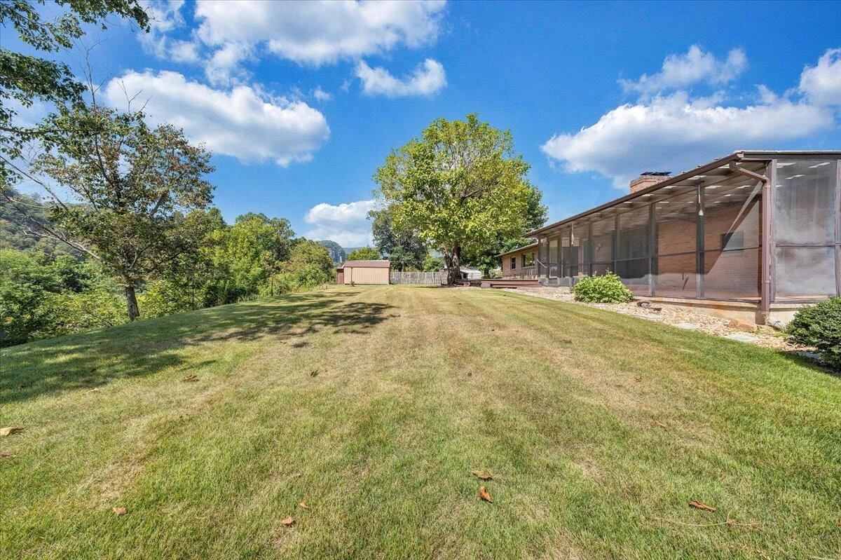 2015 Evergreen RD - Photo 12