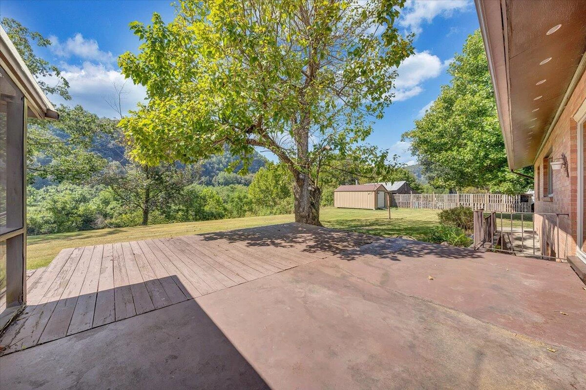 2015 Evergreen RD - Photo 14