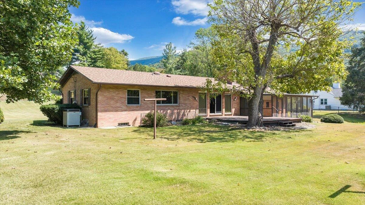 2015 Evergreen RD - Photo 19