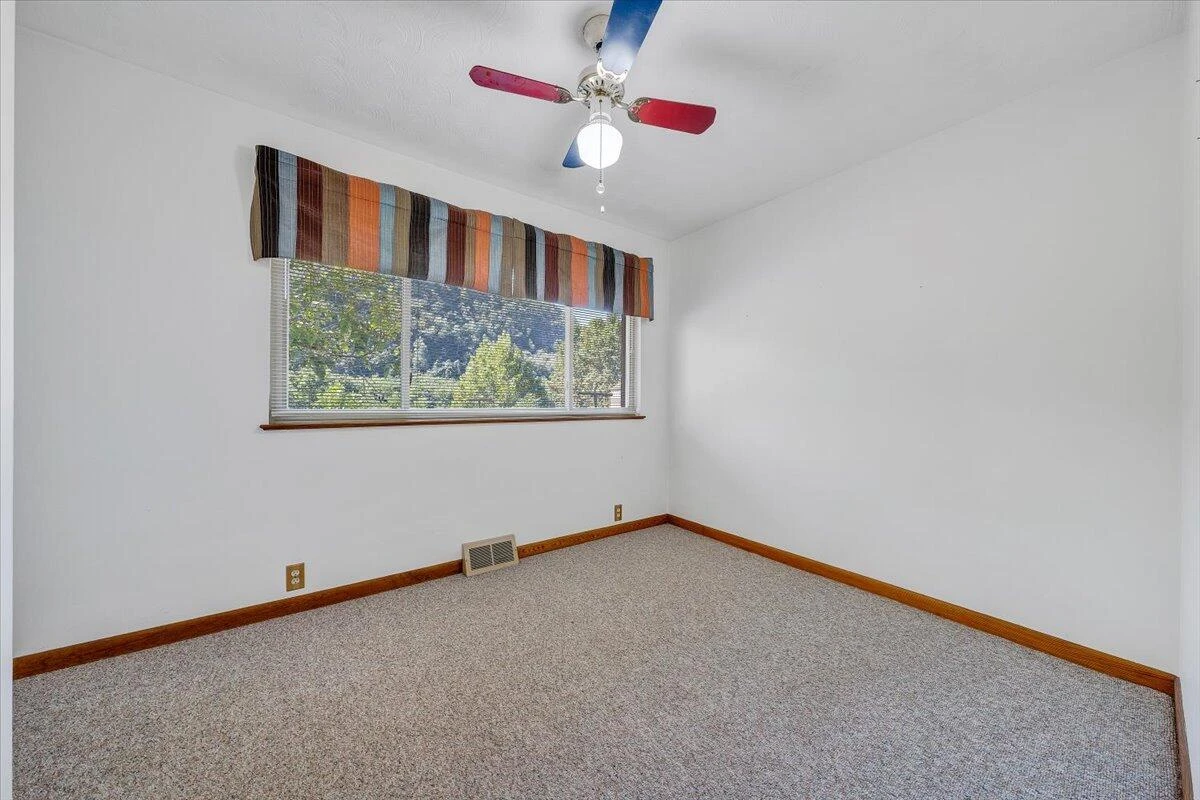 2015 Evergreen RD - Photo 42