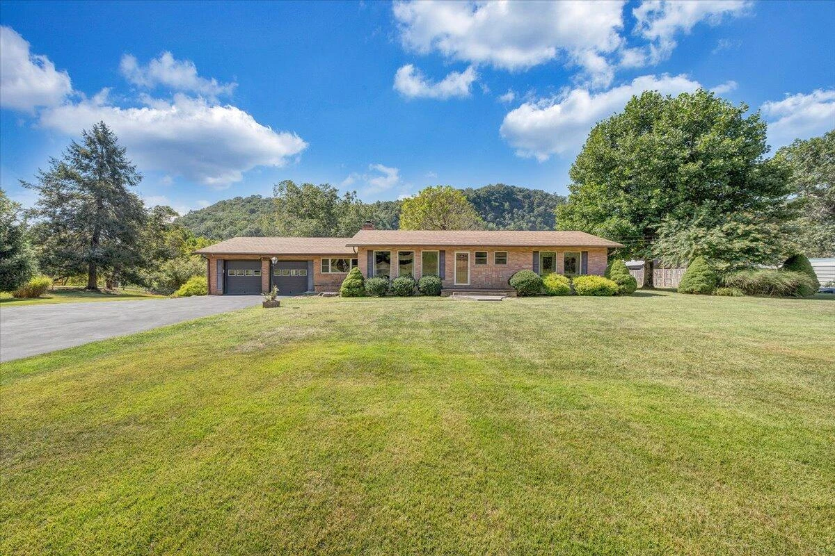 2015 Evergreen RD - Photo 5